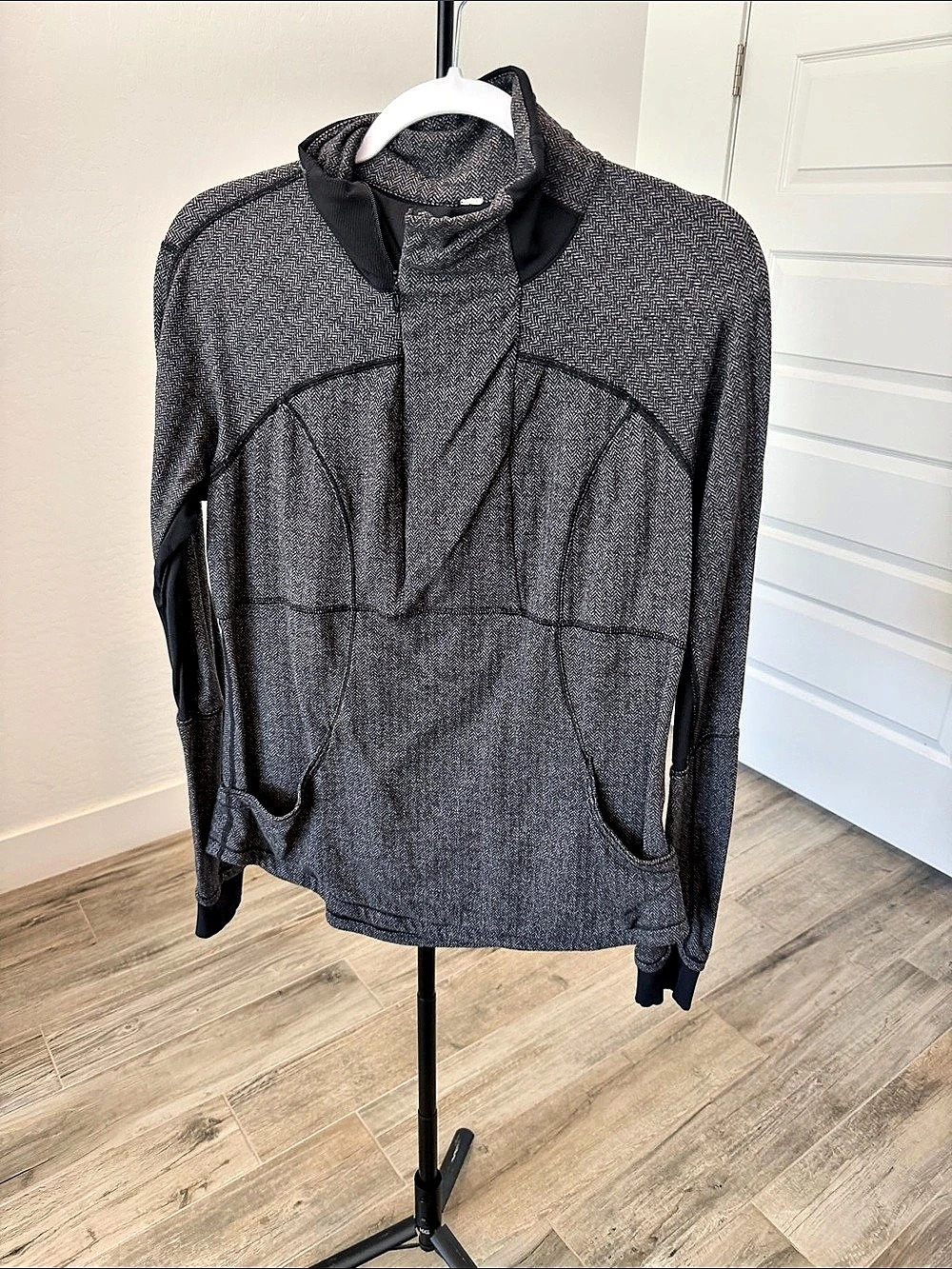 Lululemon Define Jacket *Herringbone Gray & Black